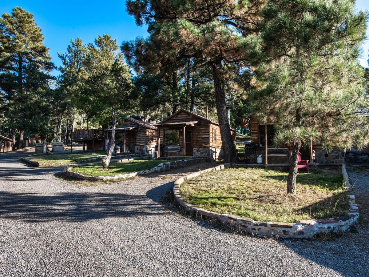 Apache Village 4, King Studio, Midtown, Sleeps 2 Рюидозо Екстериор снимка
